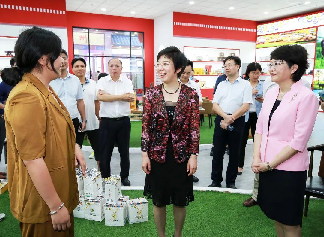 广东省妇联主席，引领与担当，为妇女事业贡献力量